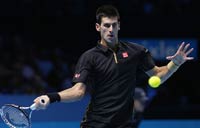 Federer thrashes Murray at ATP Finals