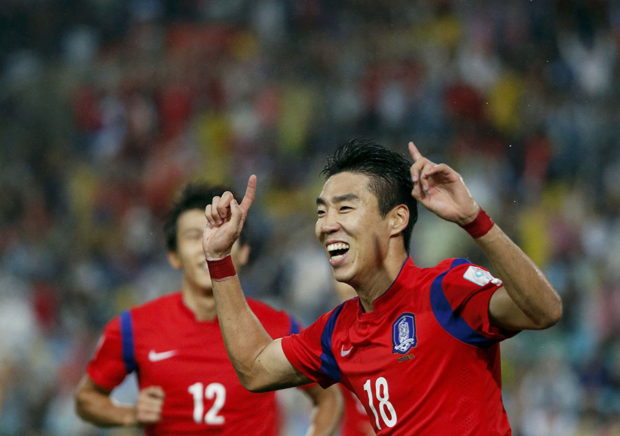 South Korea beats Iraq 2-0 to reach Asian Cup final