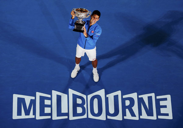 Djokovic grinds Murray down to win Australian Open