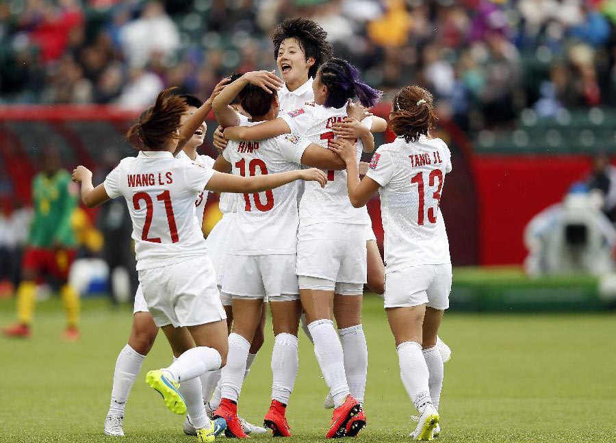 China enters Women's World Cup quarters with 1-0 win over Cameroon