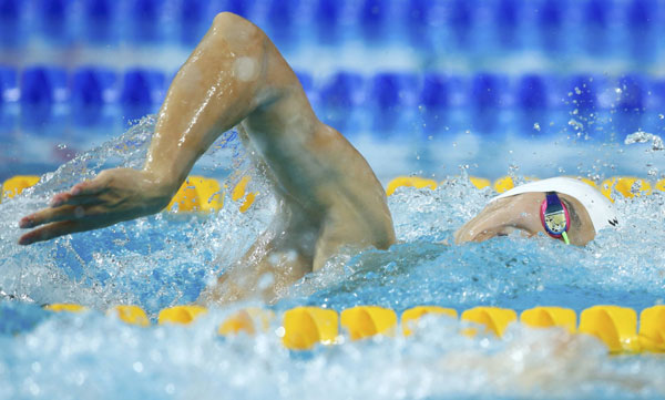 China's cover boy Sun Yang storms back to peak