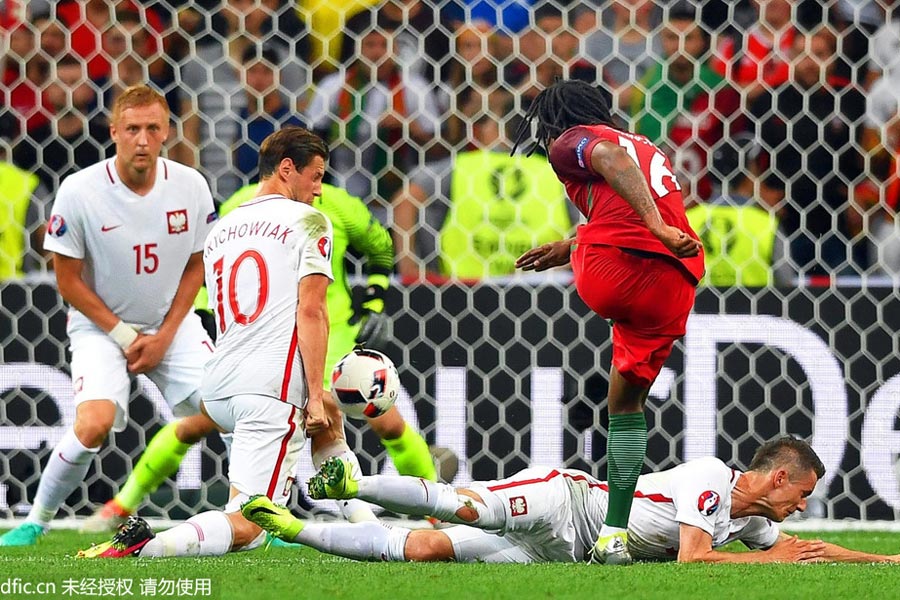 Portugal beat Poland in shootout to reach semis