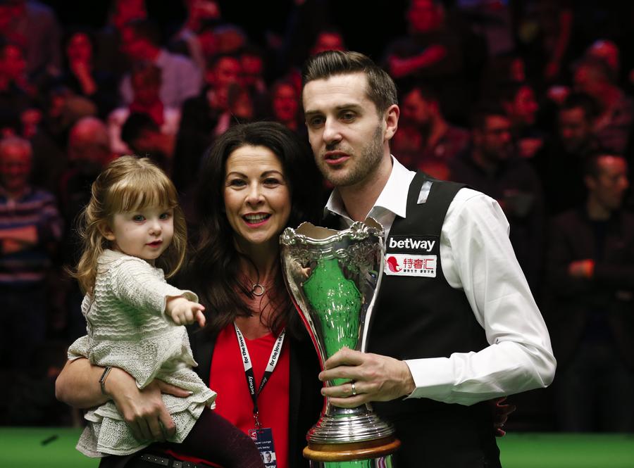 Selby beats O'Sullivan to win UK Championship