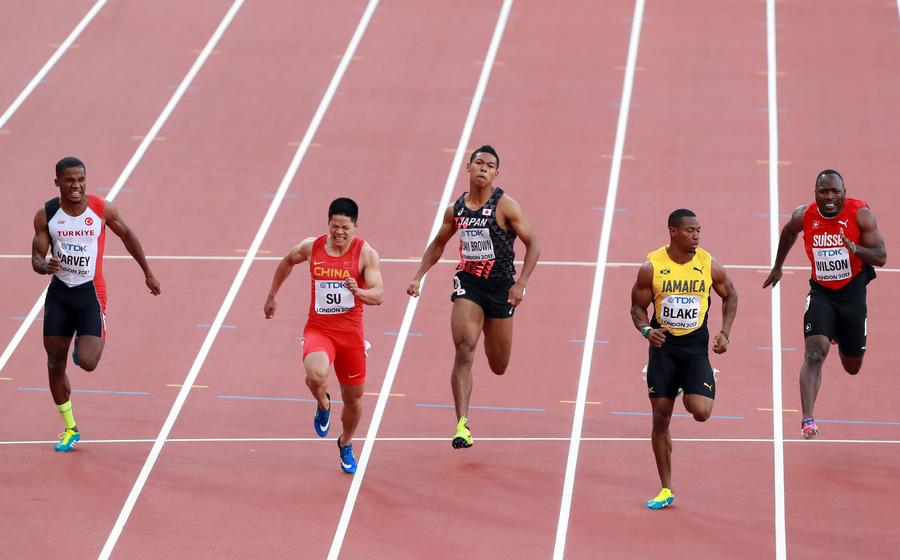 Gatlin stuns Bolt to win 100m world title, Su finishes 8th