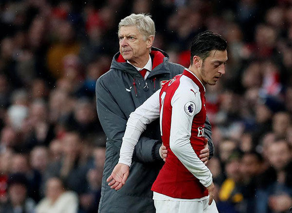 Wenger's faith rewarded as Gunners silence critics