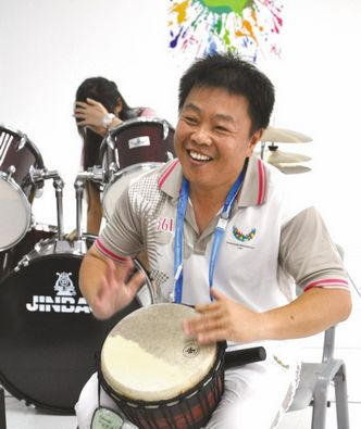 Universiade athletes turn to music to beat stress