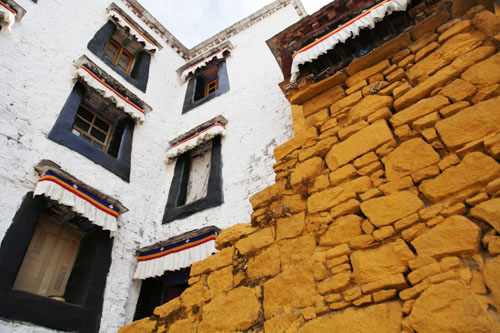 A telling taste of Tibetan temples