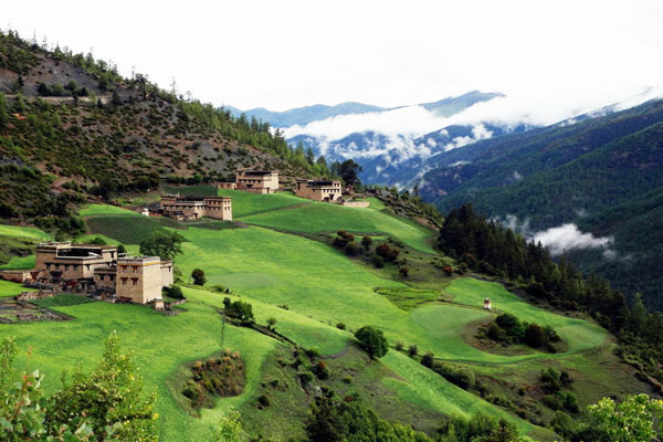 Tibet through the Lens - Qamdo Prefecture