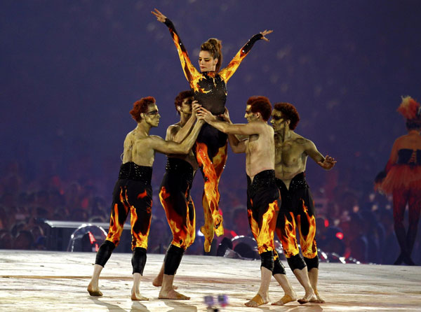 Highlights of London Olympic closing ceremony