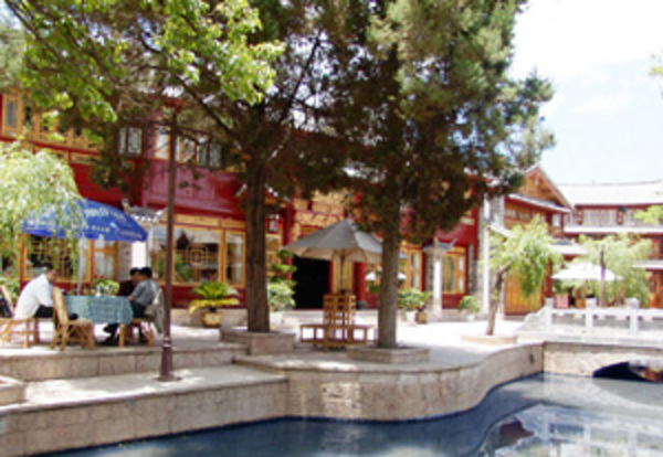 Lijiang Wangfu Hotel