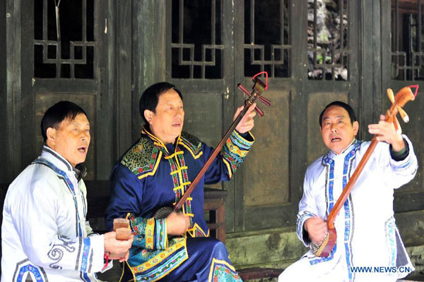 Three-Gorges Tribe Scenic Spot attracts tourists in C China