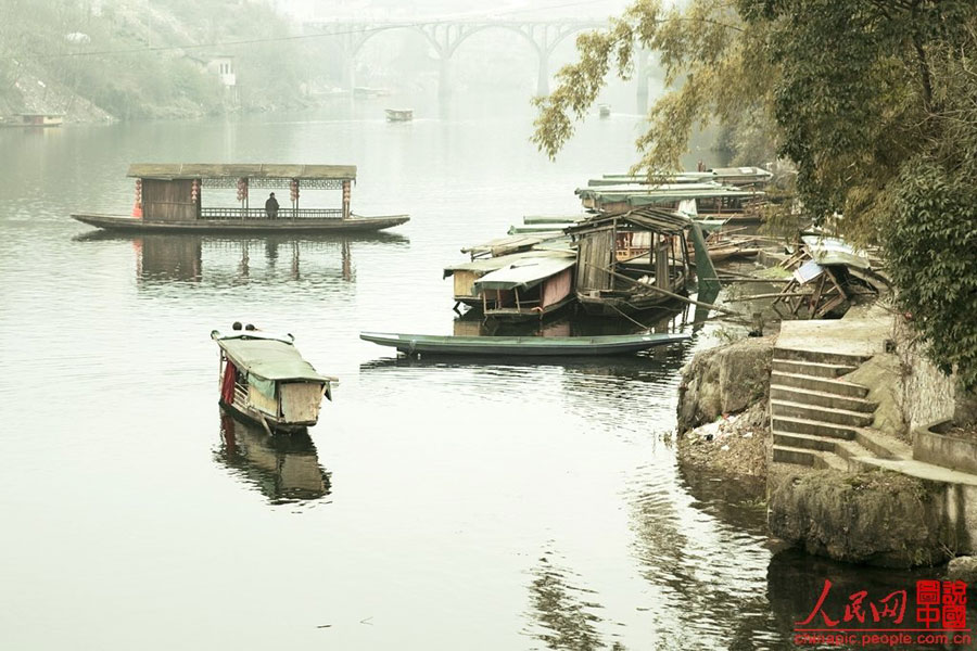 Picturesque! Four-day trip to S China