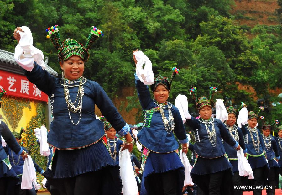 The Zhuang ethnic group celebrate 'Huajie Festival'