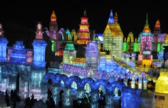 Jingyue Snow World opens to tourists in Jilin