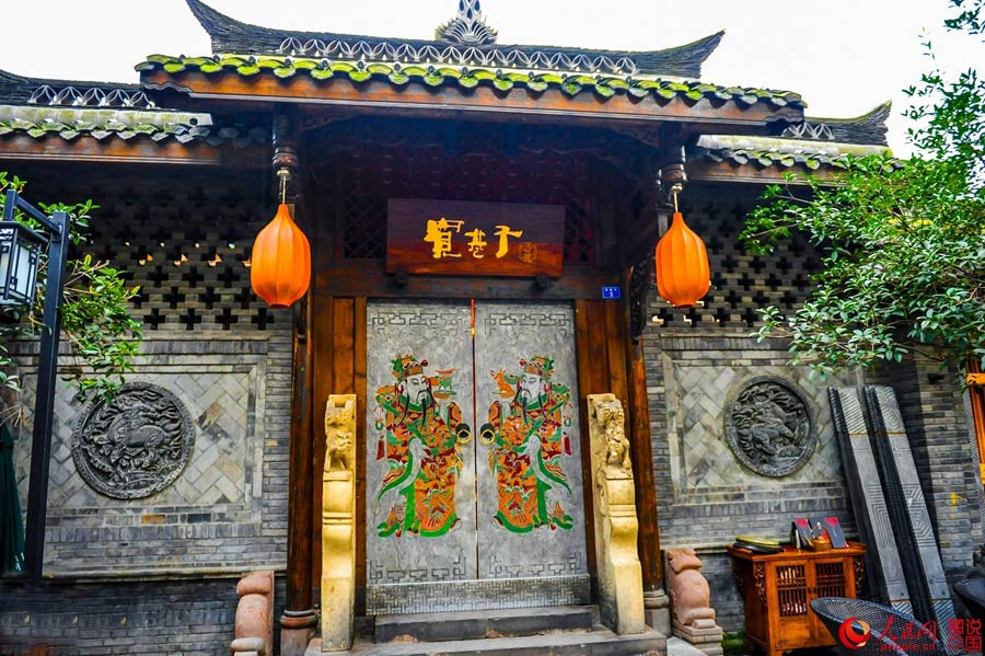 A glimpse of Kuanzhai Alley in Chengdu