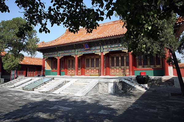 Behind the veil of the Forbidden City's imperial harem