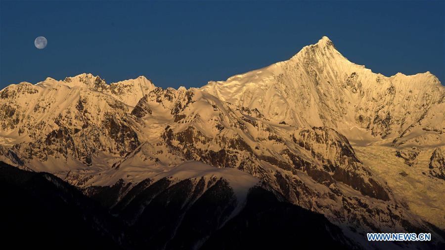 In pics: beautiful scenery of Meili Snow Mountains in SW China