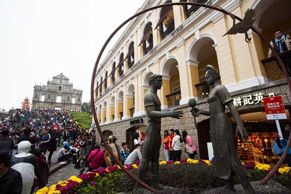 Cambodia, China's Macao sign deal on tourism development cooperation