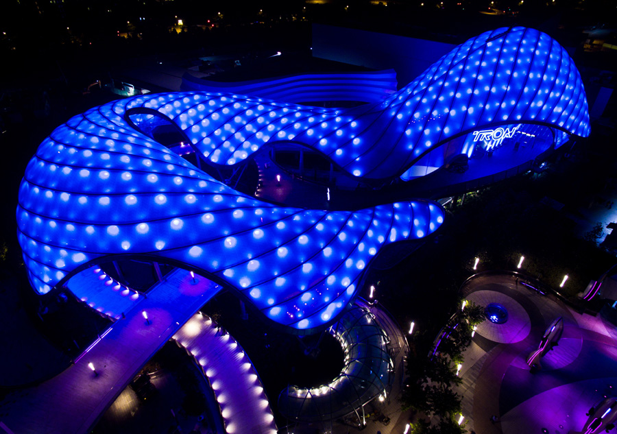 Night views of Shanghai Disney Resort