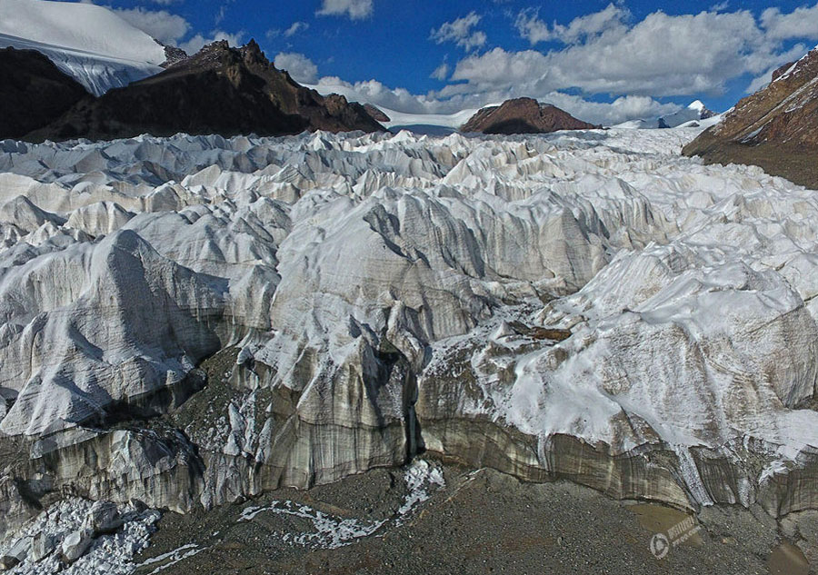 Glacier of Yangtze River source shrinks 1,200 meters in 40 years