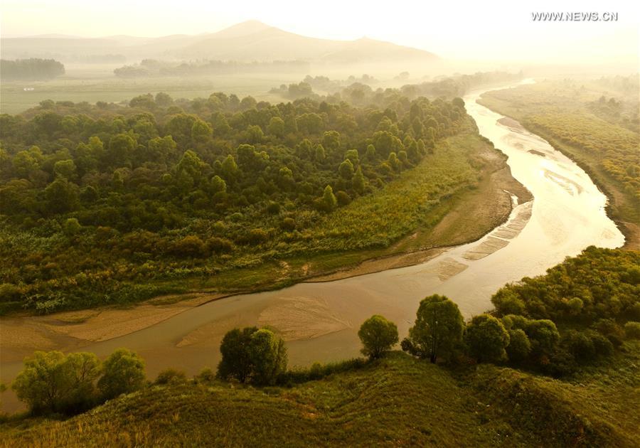 Autumn scenery of Hunhe River in N China's Hohhot