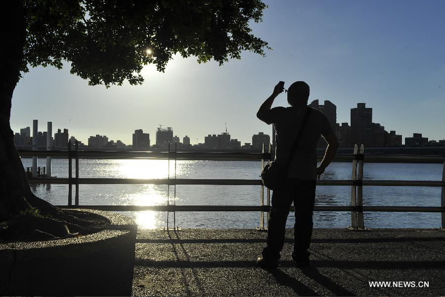 Scenery of Dadaocheng Wharf in Taipei