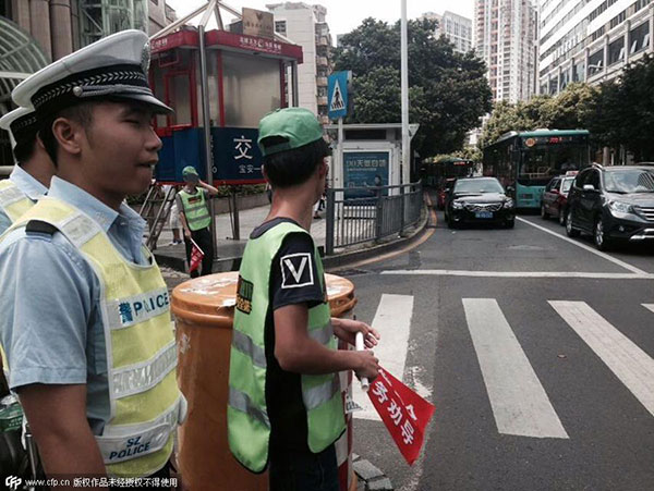 Green hats as punishment for traffic violations