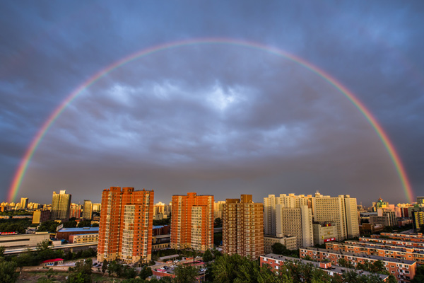 Double rainbow adds color to Beijing's clear blue sky