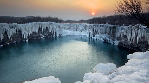 The festive ways of a wintry world