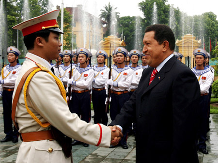 Chavez on Vietnam visit