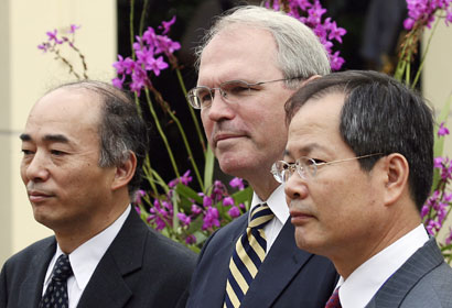 N.Korean nuclear talks envoys converge on Beijing