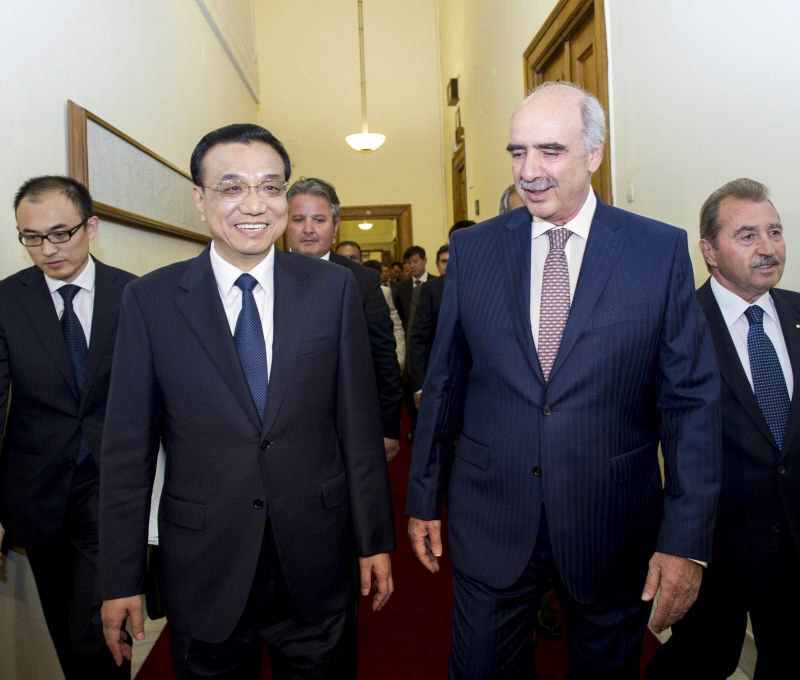 Chinese premier eyes closer parliamentary exchanges with Greece