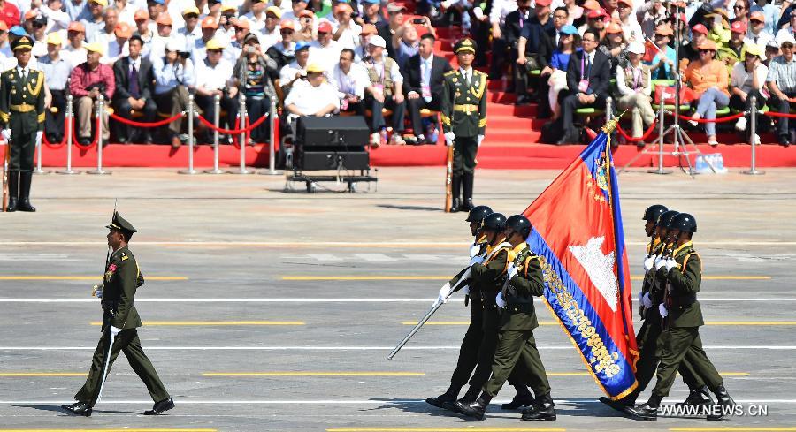 Foreign troops attend V-Day parade