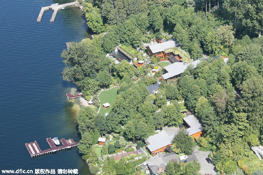 A look inside Bill Gates' $135 million home