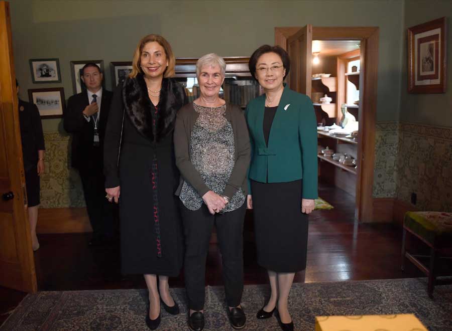 Chinese Premier's wife visits New Zealand writer's former residence