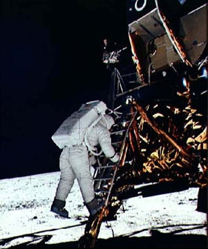 NASA releases restored Apollo 11 moonwalk video