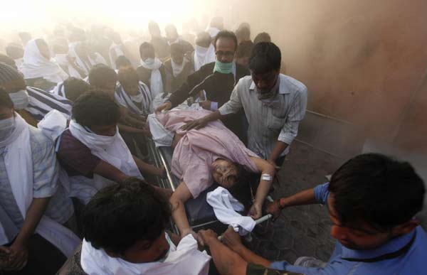 Hospital fire kills at least 84 in India