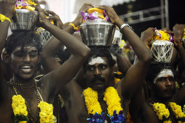 Thaipusam festival celebrated in Singapore