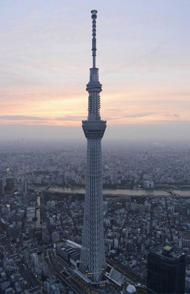 Tallest broadcast tower opens to the public