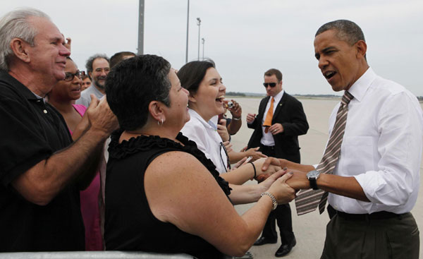 Obama kicks off campaign tour ahead of party convention