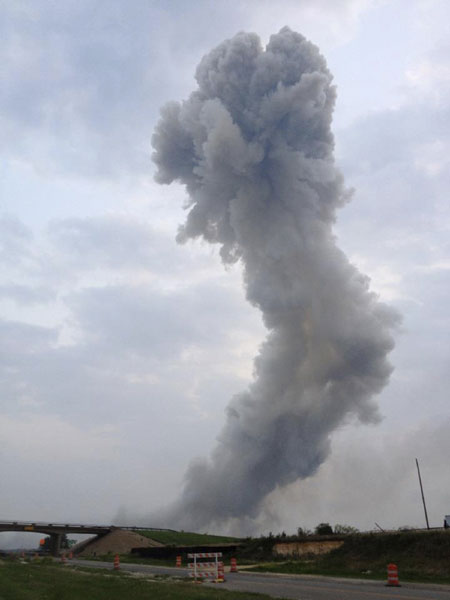 Scores dead in Texas fertilizer plant blast