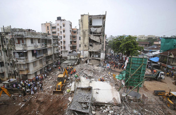 Mumbai building collapse kills 5