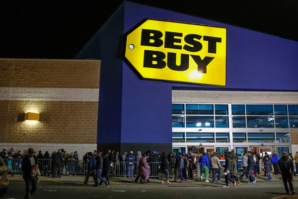 Americans kick off 2-day holiday shopping marathon