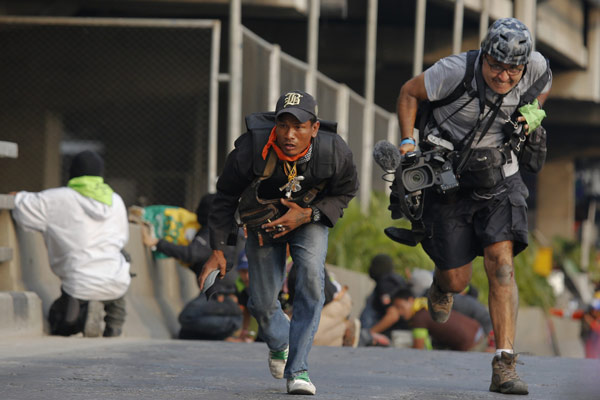 Thai general election kicks off amid fears of violence