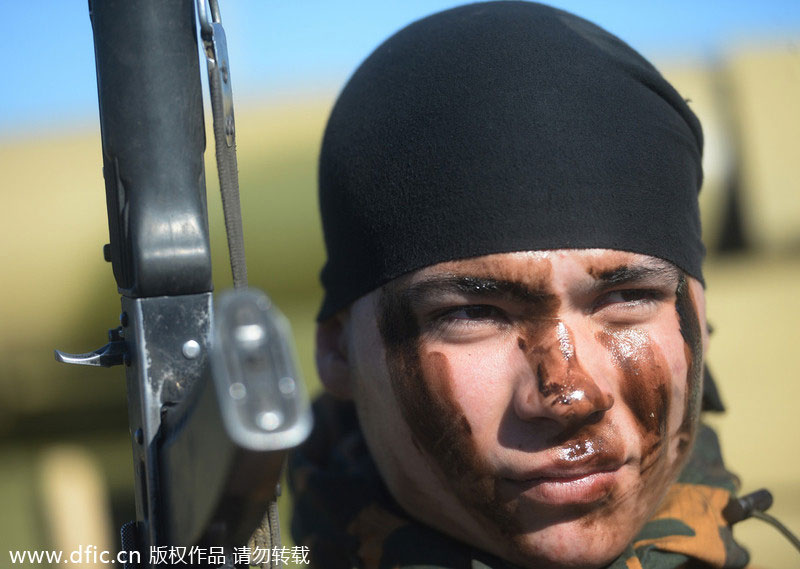 Russian soldiers in training