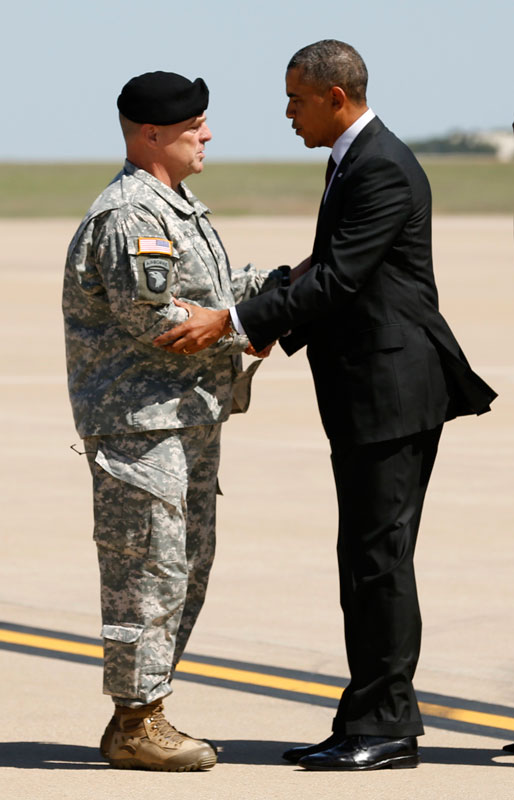 Obama pays tribute to victims in Fort Hood shooting