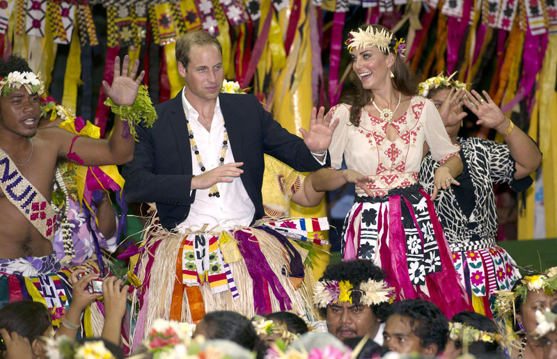 Intl Dance Day: World leaders take to the dance floor