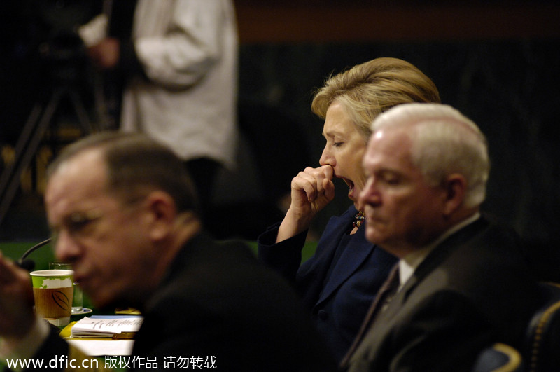 World leaders caught yawning...they're just like us!