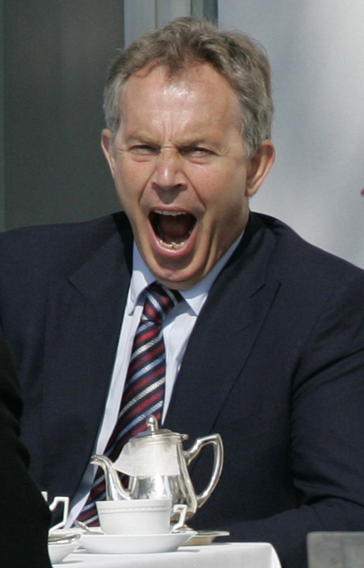 World leaders caught yawning...they're just like us!