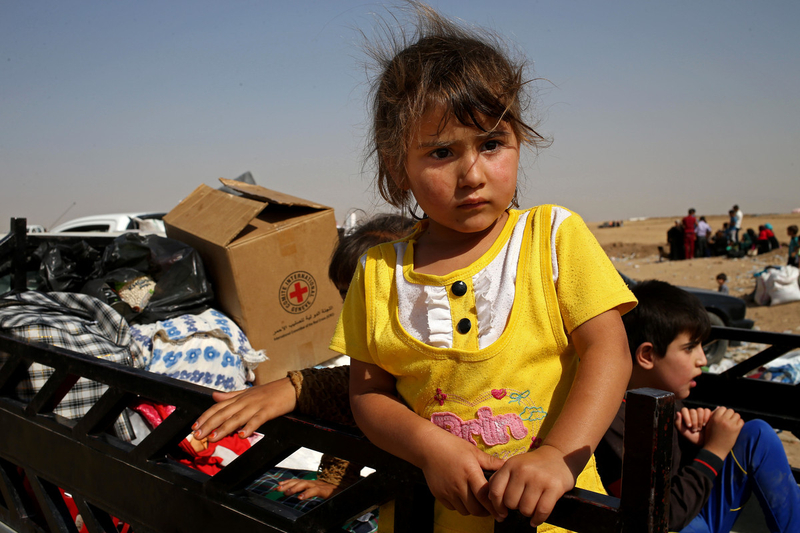 Northern Iraqis flee home, avoiding Sunni millitans